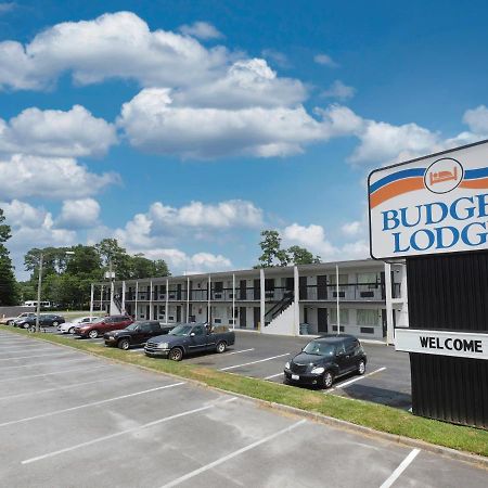 Budget Lodge Churchland Chesapeake Esterno foto