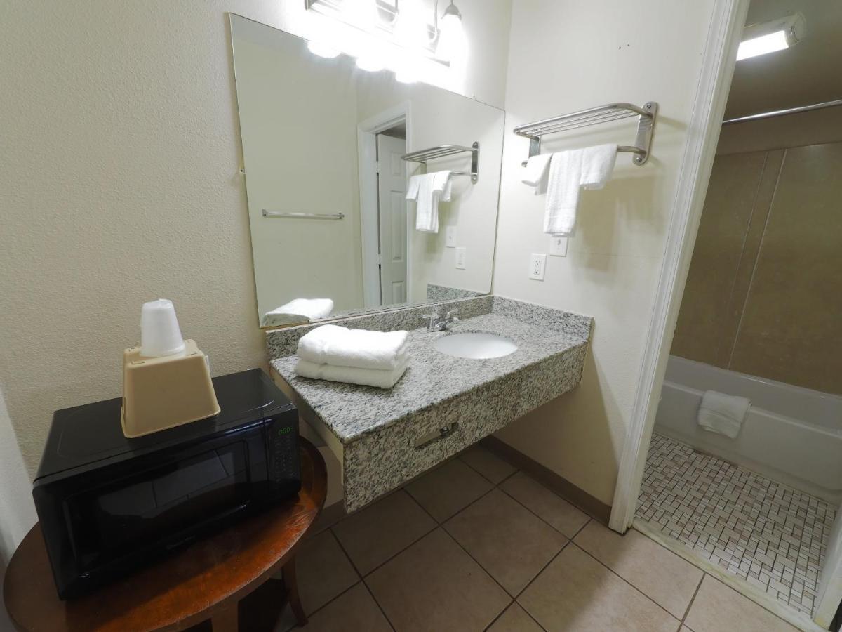 Budget Lodge Churchland Chesapeake Esterno foto